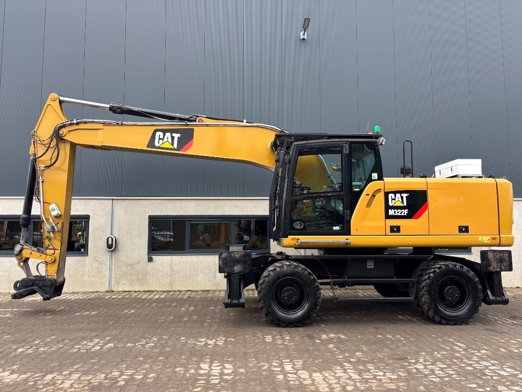 CAT CAT M 322 F - M322 - M 320 - M 318 - מחפר גלגלים: תמונה 2 CAT CAT M 322 F - M322 - M 320 - M 318 - מחפר גלגלים: תמונה 2