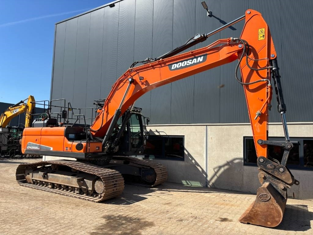 Doosan DX 255 LC-5 -- DX255LC -- DX 225 - מחפר סורק: תמונה 5 Doosan DX 255 LC-5 -- DX255LC -- DX 225 - מחפר סורק: תמונה 5