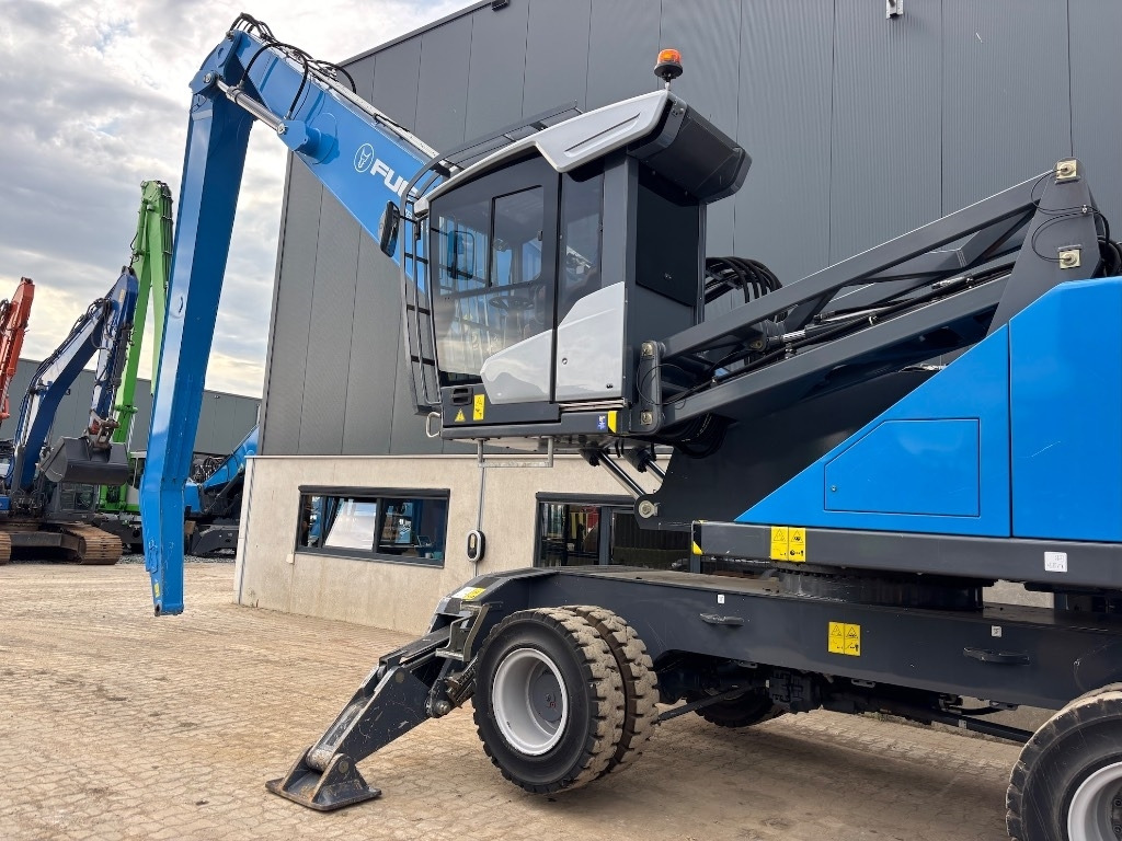 Fuchs MHL 350 F - MHL350F - MHL350 - מטפל בפסולת/ תעשייתי: תמונה 5 Fuchs MHL 350 F - MHL350F - MHL350 - מטפל בפסולת/ תעשייתי: תמונה 5