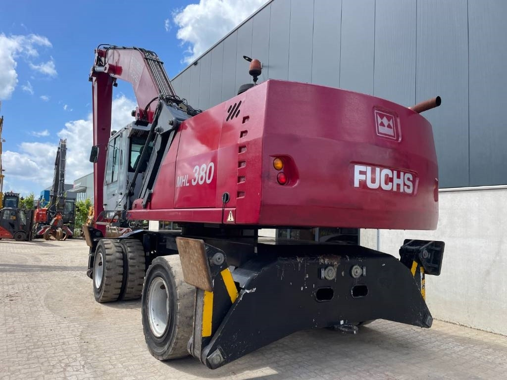 Fuchs MHL380 -- MHL 380 -- 21 mtr reach - מטפל בפסולת/ תעשייתי: תמונה 4 Fuchs MHL380 -- MHL 380 -- 21 mtr reach - מטפל בפסולת/ תעשייתי: תמונה 4