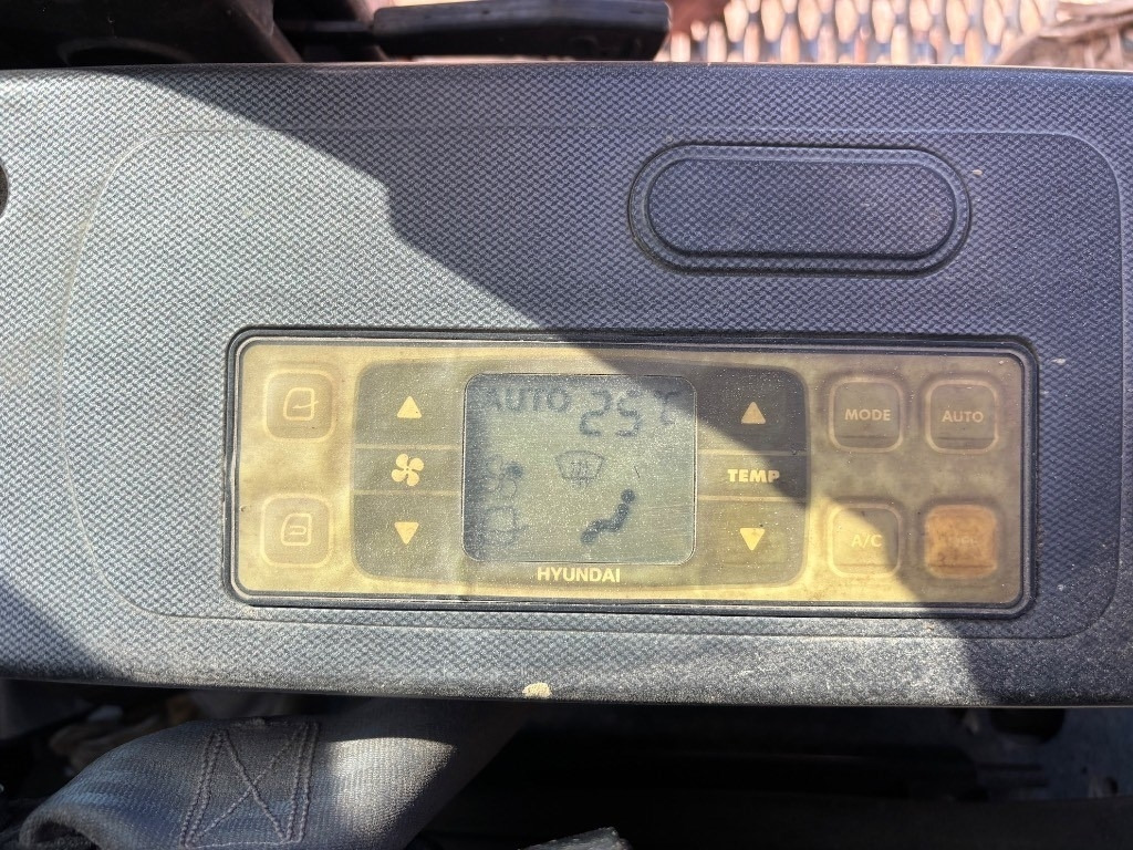 מחפר סורק Hyundai Robex 210 LC-7 A - 210: תמונה 14