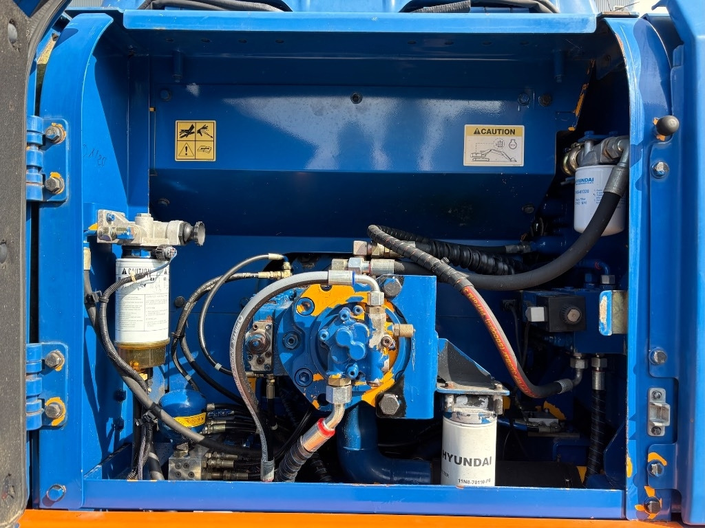 מחפר סורק Hyundai Robex 210 LC-7 A - 210: תמונה 20