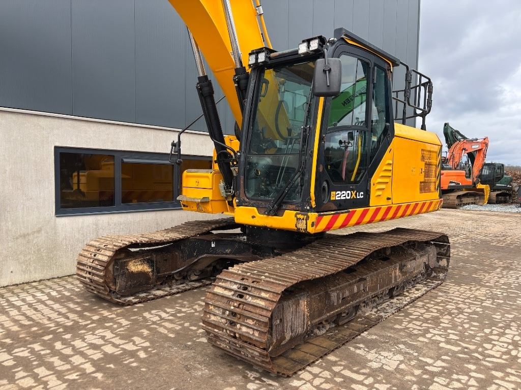 מחפר סורק JCB 220 XL 4F -- 220X lc -- 220 X LC: תמונה 12
