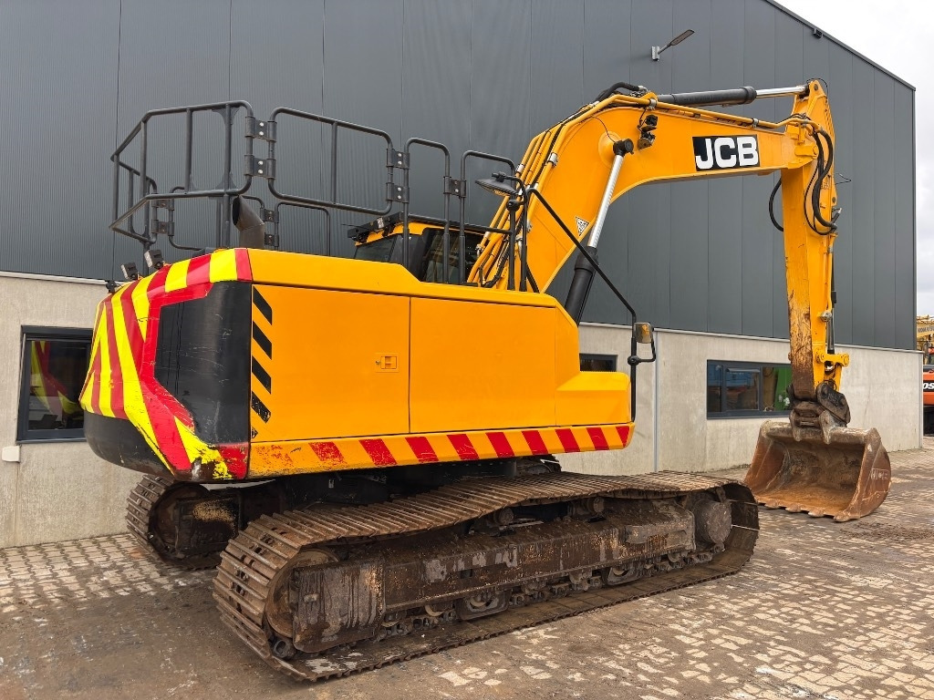 JCB 220 XL 4F -- 220X lc -- 220 X LC - מחפר סורק: תמונה 5 JCB 220 XL 4F -- 220X lc -- 220 X LC - מחפר סורק: תמונה 5