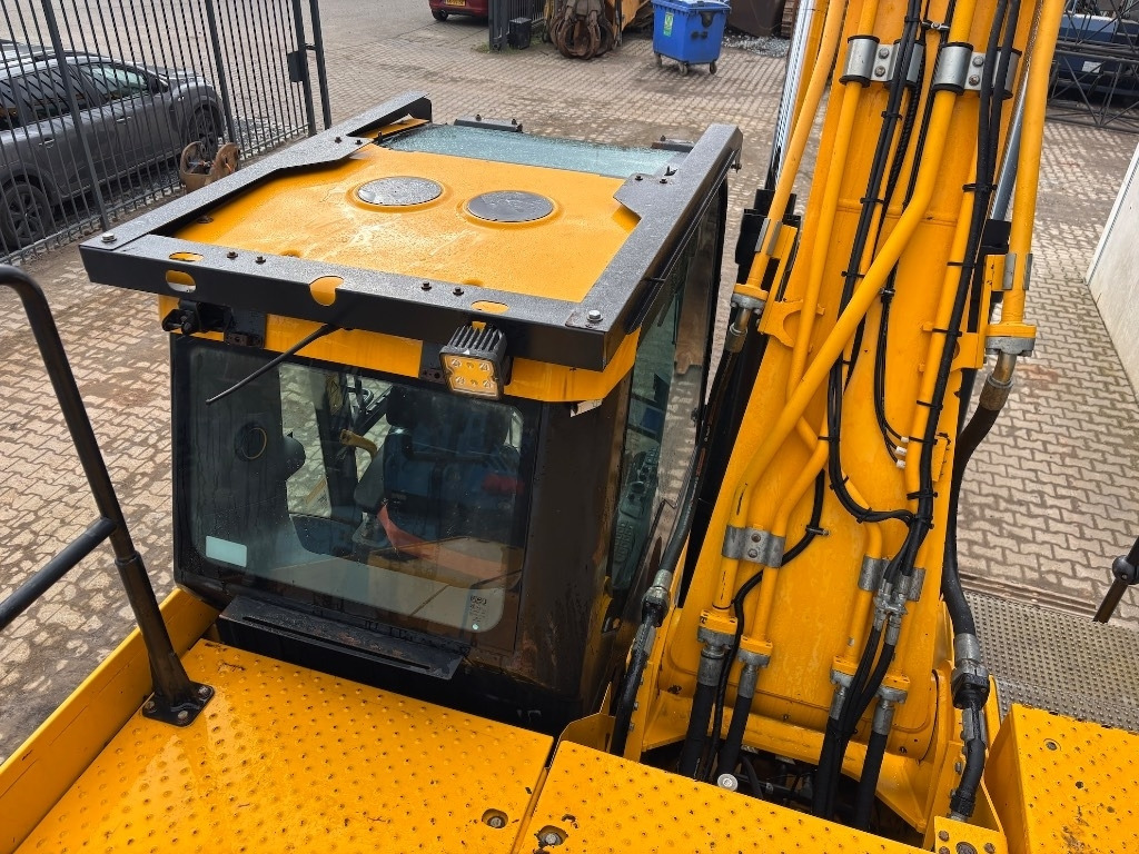 מחפר סורק JCB 220 XL 4F -- 220X lc -- 220 X LC: תמונה 31