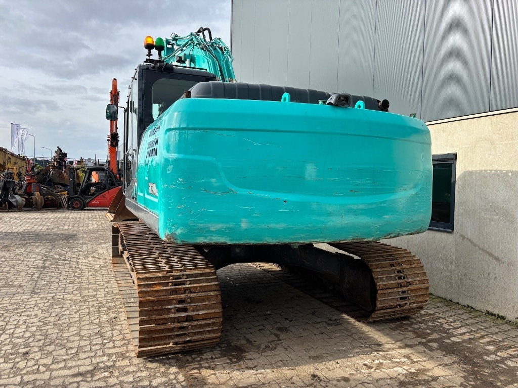 Kobelco SK 210 LC-10 - SK210 - SK 210 - מחפר סורק: תמונה 4 Kobelco SK 210 LC-10 - SK210 - SK 210 - מחפר סורק: תמונה 4