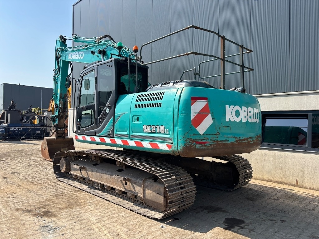 Kobelco SK 210 LC-9 - SK210 - SK 210 - מחפר סורק: תמונה 3 Kobelco SK 210 LC-9 - SK210 - SK 210 - מחפר סורק: תמונה 3