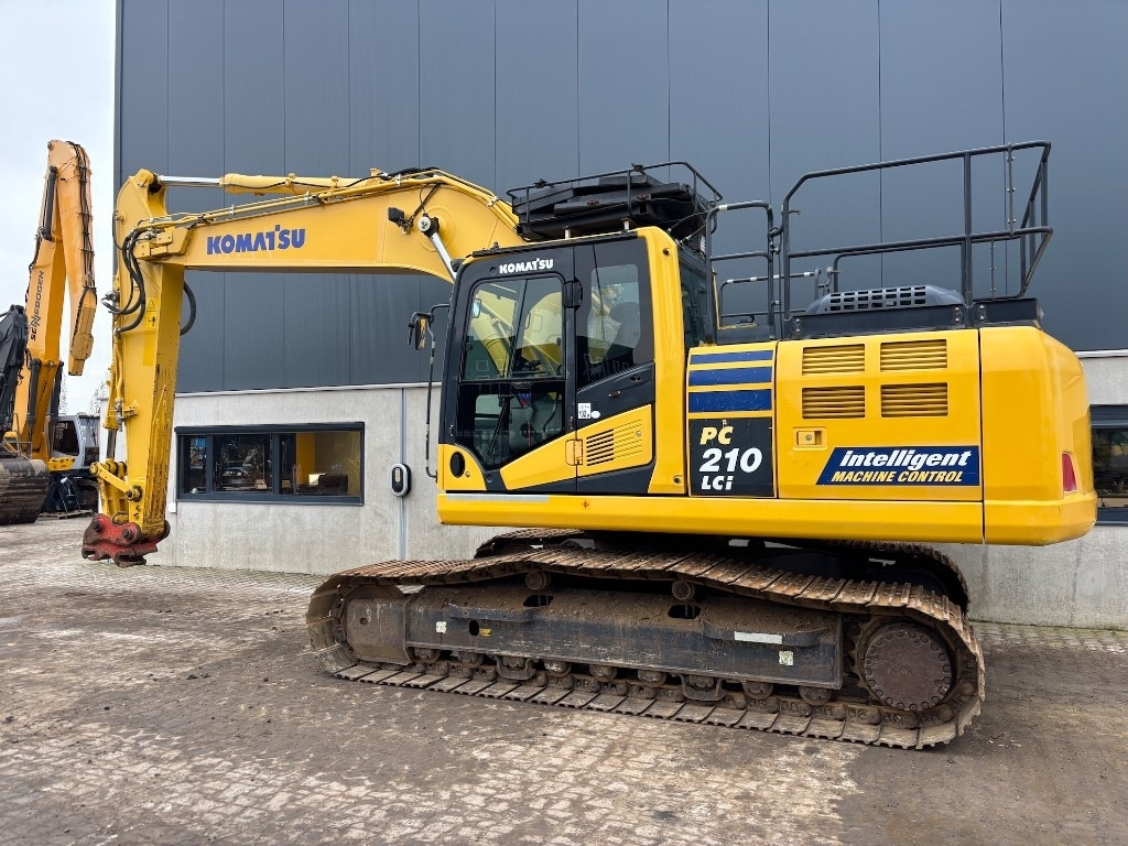 Komatsu PC210LC-10 - PC 210 LC-10 - PC 210 - PC210LC-11 - מחפר סורק: תמונה 2 Komatsu PC210LC-10 - PC 210 LC-10 - PC 210 - PC210LC-11 - מחפר סורק: תמונה 2