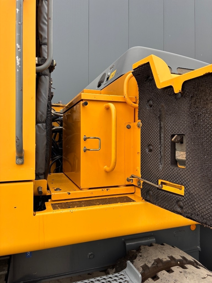 מטפל בפסולת/ תעשייתי Liebherr A 904 C HD: תמונה 32