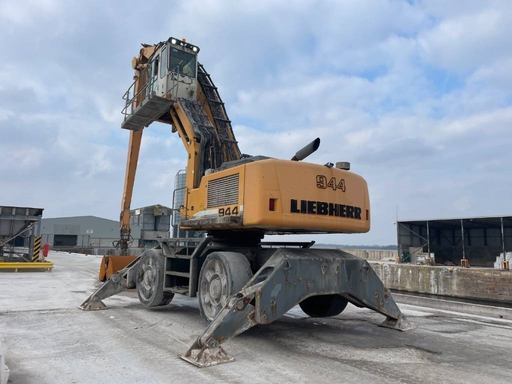 Liebherr A 944 C HD - מטפל בפסולת/ תעשייתי: תמונה 5 Liebherr A 944 C HD - מטפל בפסולת/ תעשייתי: תמונה 5