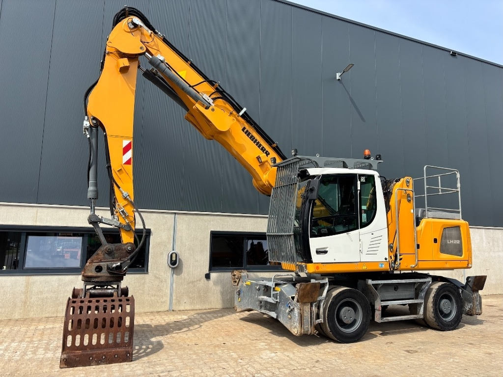 Liebherr LH 22 - LH 24 - LH22 - מטפל בפסולת/ תעשייתי: תמונה 5 Liebherr LH 22 - LH 24 - LH22 - מטפל בפסולת/ תעשייתי: תמונה 5