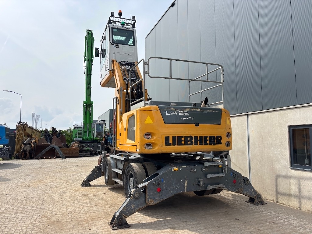 Liebherr LH 22 - LH 24 - LH22 - מטפל בפסולת/ תעשייתי: תמונה 4 Liebherr LH 22 - LH 24 - LH22 - מטפל בפסולת/ תעשייתי: תמונה 4
