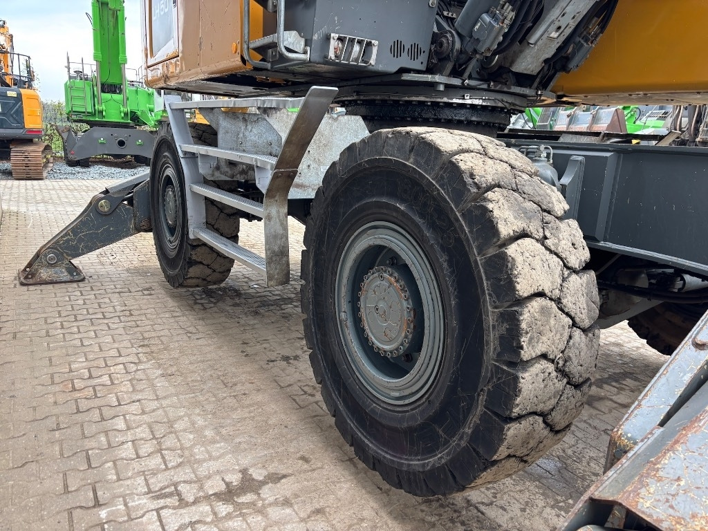 מטפל בפסולת/ תעשייתי Liebherr LH 50 M: תמונה 33