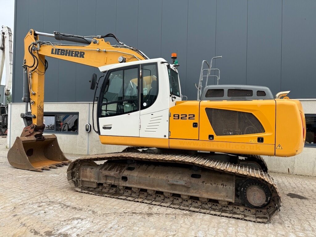 Liebherr R 922 LC - R922LC - R 922 - מחפר סורק: תמונה 2 Liebherr R 922 LC - R922LC - R 922 - מחפר סורק: תמונה 2
