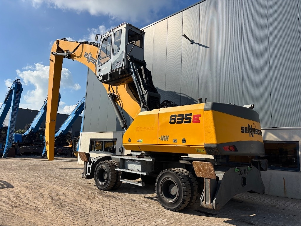 Sennebogen 835 - 835M - 835E - 835 E - מטפל בפסולת/ תעשייתי: תמונה 2 Sennebogen 835 - 835M - 835E - 835 E - מטפל בפסולת/ תעשייתי: תמונה 2
