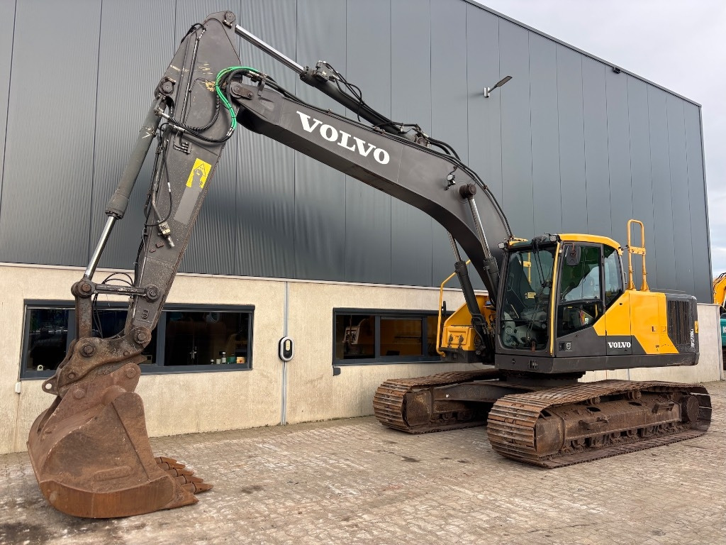 Volvo EC 220 E - EC220EL - EC 220 - מחפר סורק: תמונה 1 Volvo EC 220 E - EC220EL - EC 220 - מחפר סורק: תמונה 1