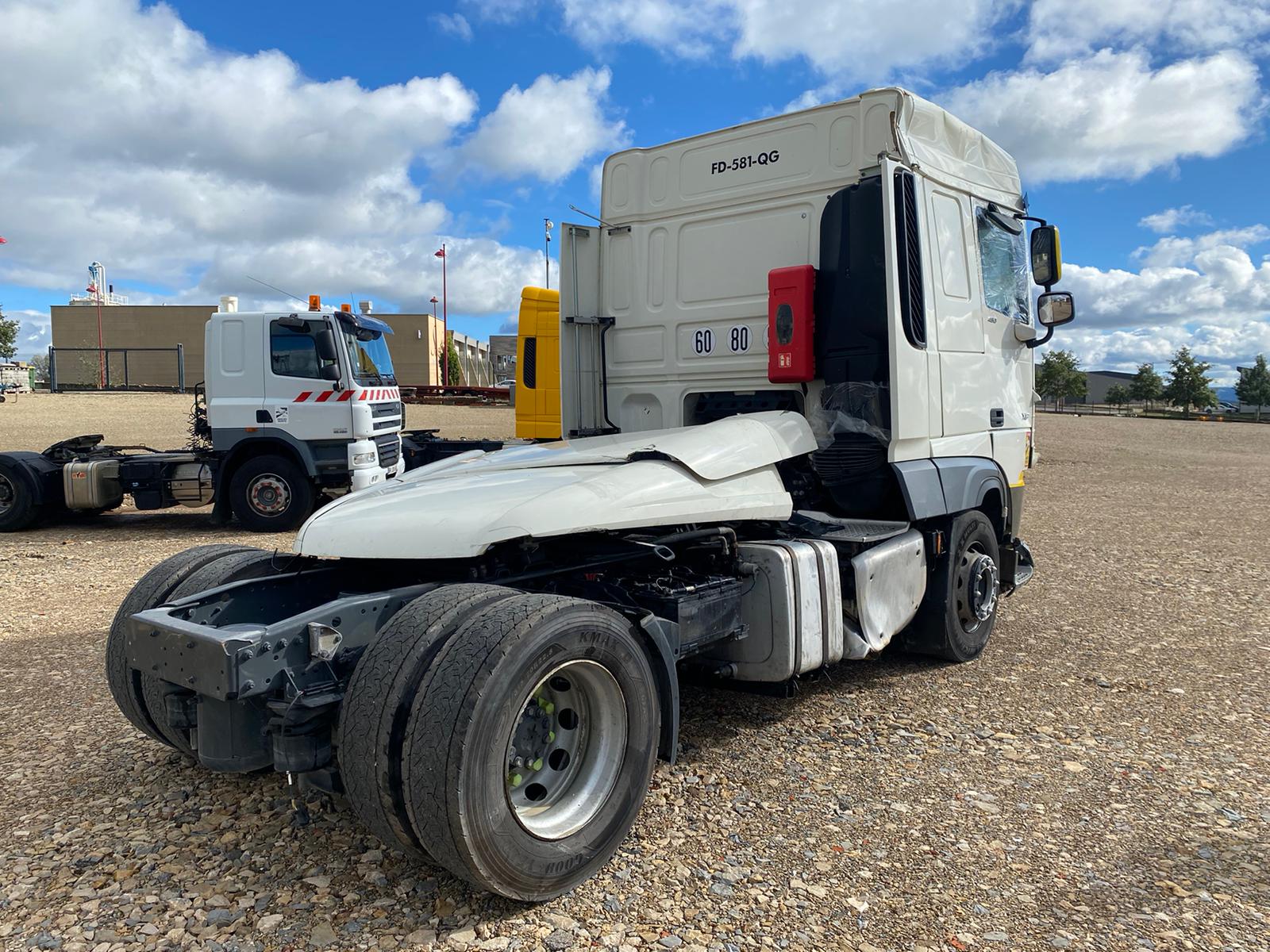 DAF XF480 - יחידת טרקטור: תמונה 3 DAF XF480 - יחידת טרקטור: תמונה 3