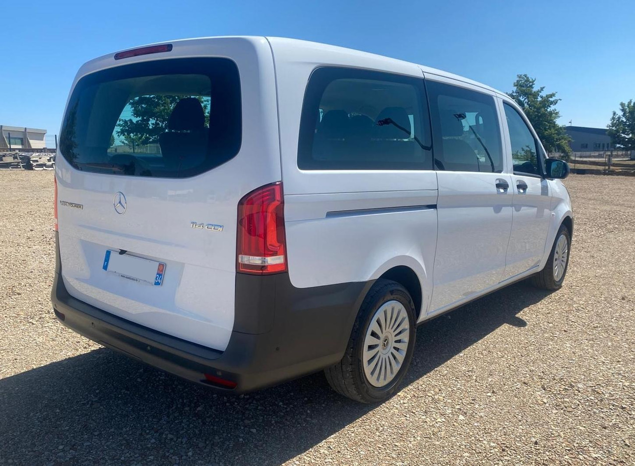 MERCEDES-BENZ Vito Tourer 114 CDI 136 Long Pro 9G-Tronic 8 Places - כלי רכב מסחרי לנוסעים: תמונה 4 MERCEDES-BENZ Vito Tourer 114 CDI 136 Long Pro 9G-Tronic 8 Places - כלי רכב מסחרי לנוסעים: תמונה 4