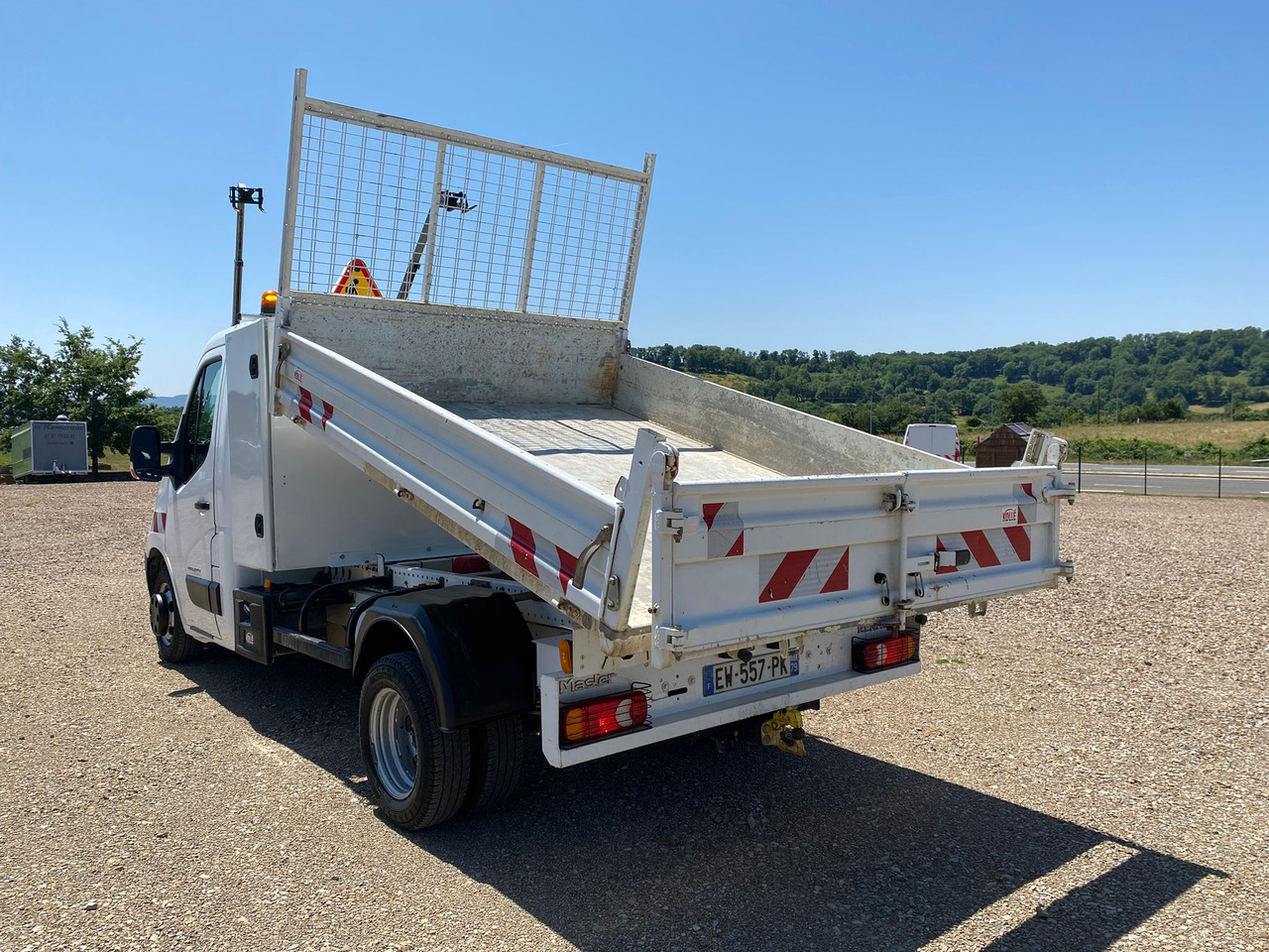 RENAULT Master III 2.3 DCI 165 ENERGY GRAND CONFORT BENNE+COFFRE - כלי רכב מסחרי מזהיר: תמונה 4 RENAULT Master III 2.3 DCI 165 ENERGY GRAND CONFORT BENNE+COFFRE - כלי רכב מסחרי מזהיר: תמונה 4