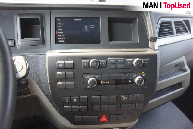 MAN TGL 12.250 4x2 BL CH - משאית צד נופל/ שטוחה: תמונה 4 MAN TGL 12.250 4x2 BL CH - משאית צד נופל/ שטוחה: תמונה 4