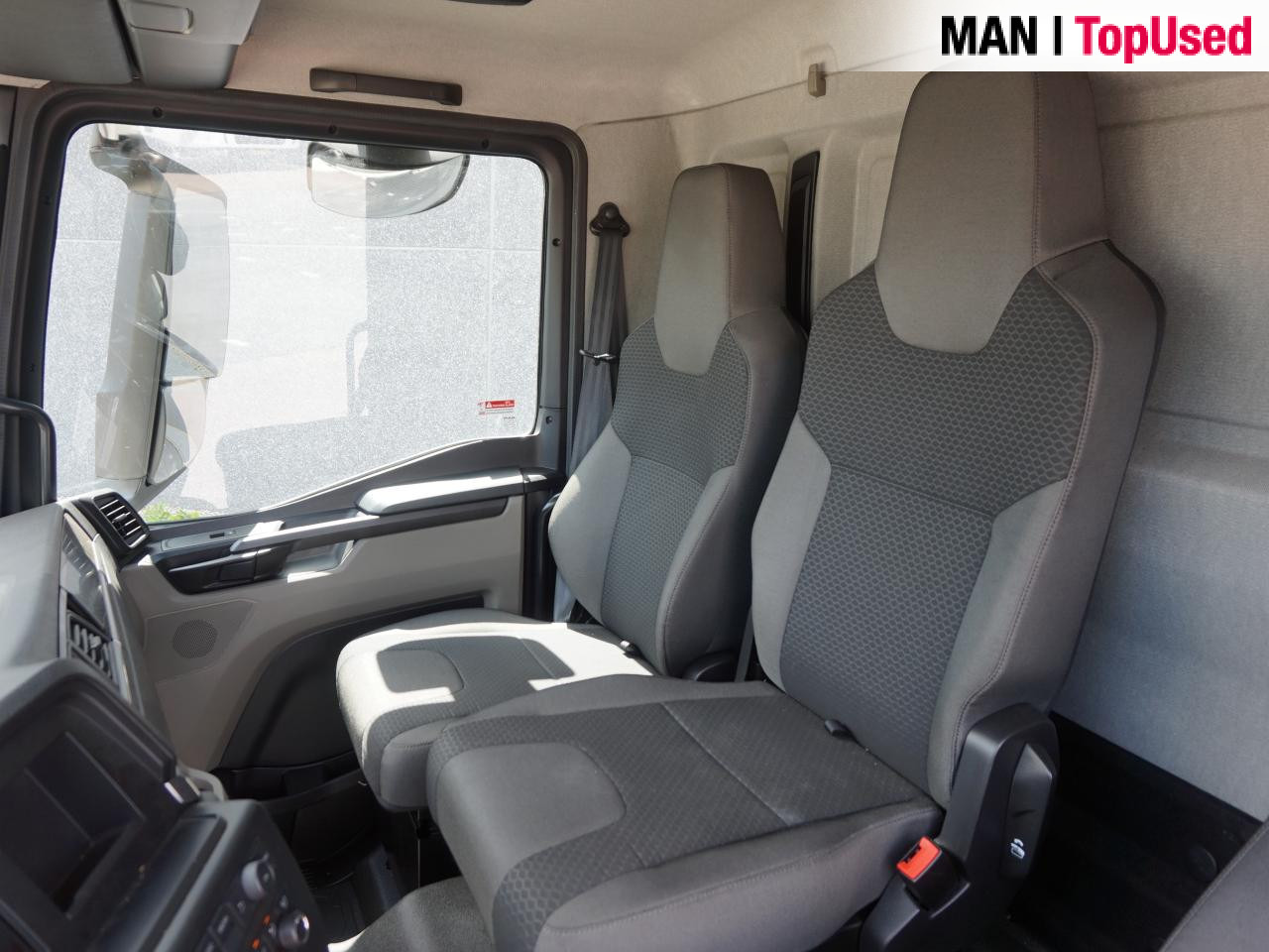 MAN TGM 15.290 4x2 BL CH - משאית צד נופל/ שטוחה: תמונה 3 MAN TGM 15.290 4x2 BL CH - משאית צד נופל/ שטוחה: תמונה 3
