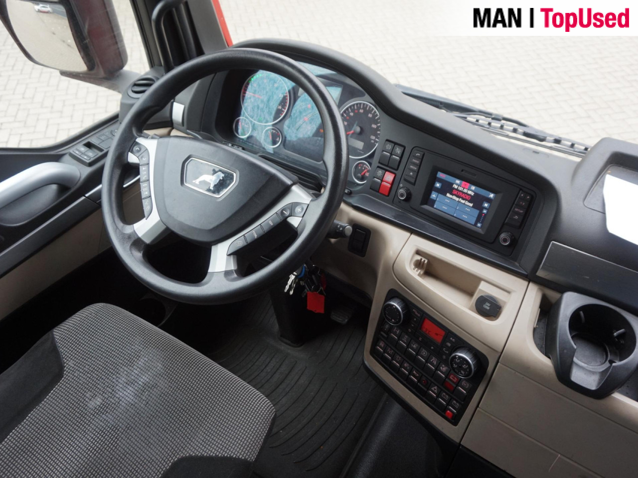 MAN TGX 18.420 4X2 BLS / ADR EXIII / PTO / Euro6 - יחידת טרקטור: תמונה 4 MAN TGX 18.420 4X2 BLS / ADR EXIII / PTO / Euro6 - יחידת טרקטור: תמונה 4