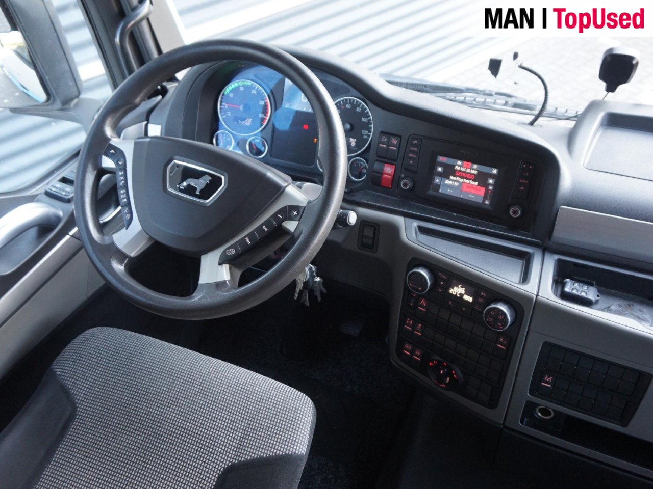 MAN TGX 18.420 4X2 BLS / PTO / EURO 6 - יחידת טרקטור: תמונה 4 MAN TGX 18.420 4X2 BLS / PTO / EURO 6 - יחידת טרקטור: תמונה 4
