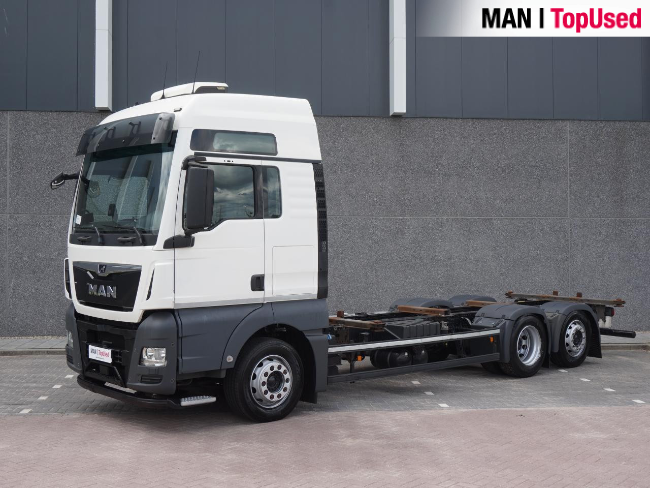 MAN TGX 26.510 6X2-4 LL / BDF / Lift-Axle / Euro 6 - מוביל מכולות/ משאית החלפת גוף: תמונה 1 MAN TGX 26.510 6X2-4 LL / BDF / Lift-Axle / Euro 6 - מוביל מכולות/ משאית החלפת גוף: תמונה 1