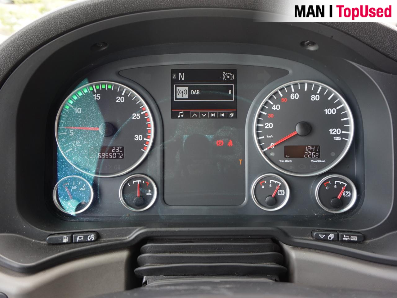 MAN TGX 26.510 6X2-4 LL / BDF / Lift-Axle / Euro 6 - מוביל מכולות/ משאית החלפת גוף: תמונה 3 MAN TGX 26.510 6X2-4 LL / BDF / Lift-Axle / Euro 6 - מוביל מכולות/ משאית החלפת גוף: תמונה 3