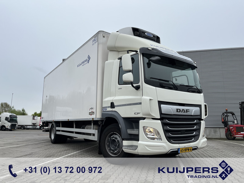 DAF CF 260 FA / Carrier Koeler - 30 gr / Chereau Frigobox / Laadklep 2000 kg - משאית קירור: תמונה 1 DAF CF 260 FA / Carrier Koeler - 30 gr / Chereau Frigobox / Laadklep 2000 kg - משאית קירור: תמונה 1