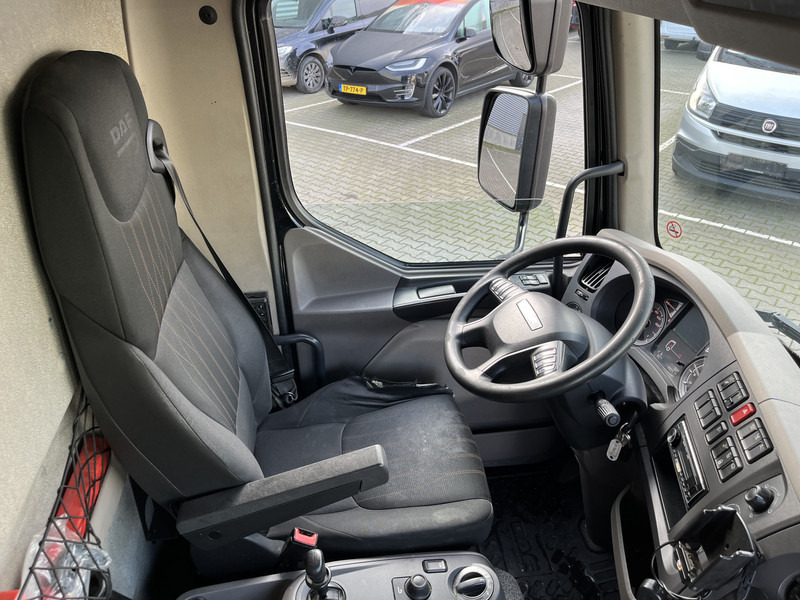 DAF LF 180 FA Euro 6 / 12 Ton / 400 dkm / Box / Laadklep - משאית תיבה: תמונה 3 DAF LF 180 FA Euro 6 / 12 Ton / 400 dkm / Box / Laadklep - משאית תיבה: תמונה 3