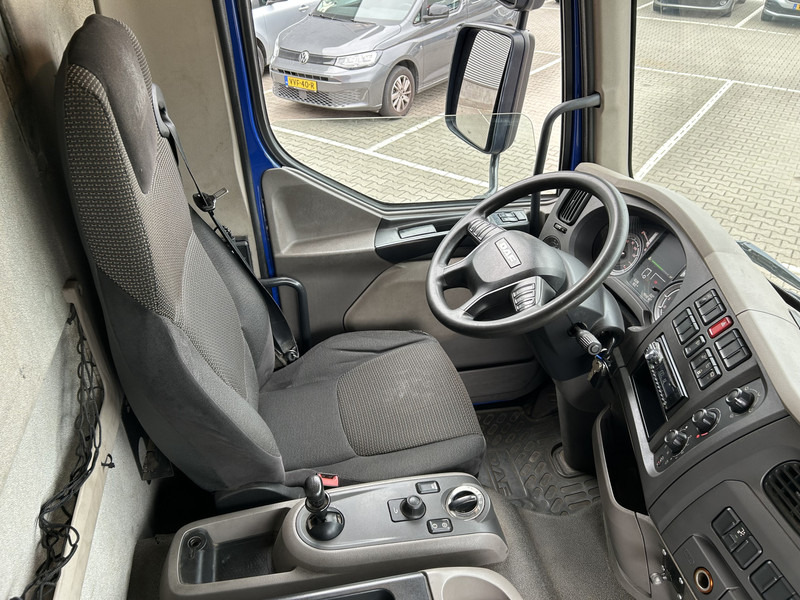 DAF LF 210 FA / 12 Ton / 454 dkm / Pritsch-Plane / LBW / APK TUV 11-25 - משאית וילונות צד: תמונה 3 DAF LF 210 FA / 12 Ton / 454 dkm / Pritsch-Plane / LBW / APK TUV 11-25 - משאית וילונות צד: תמונה 3