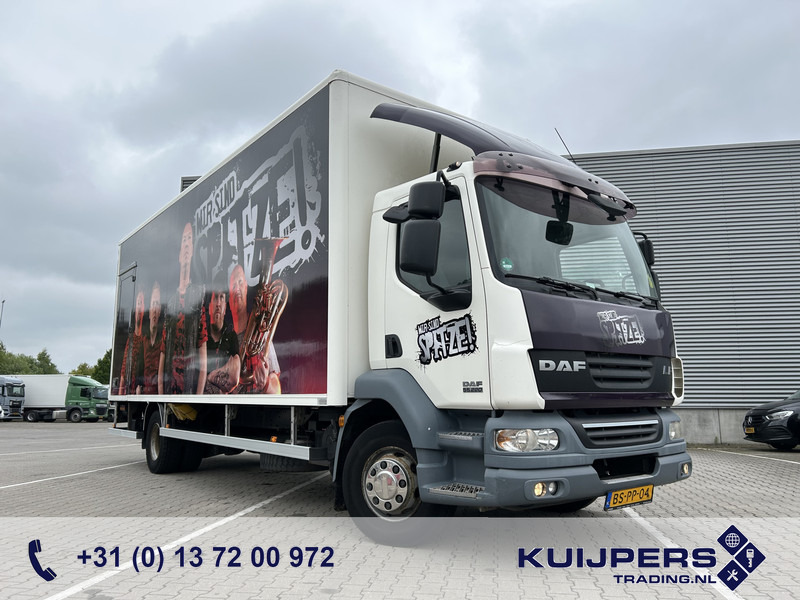 DAF LF55 220 Euro 4 / 12 Ton / 673 dkm / Box / Loadlift / APK TUV 01-26 - משאית תיבה: תמונה 1 DAF LF55 220 Euro 4 / 12 Ton / 673 dkm / Box / Loadlift / APK TUV 01-26 - משאית תיבה: תמונה 1