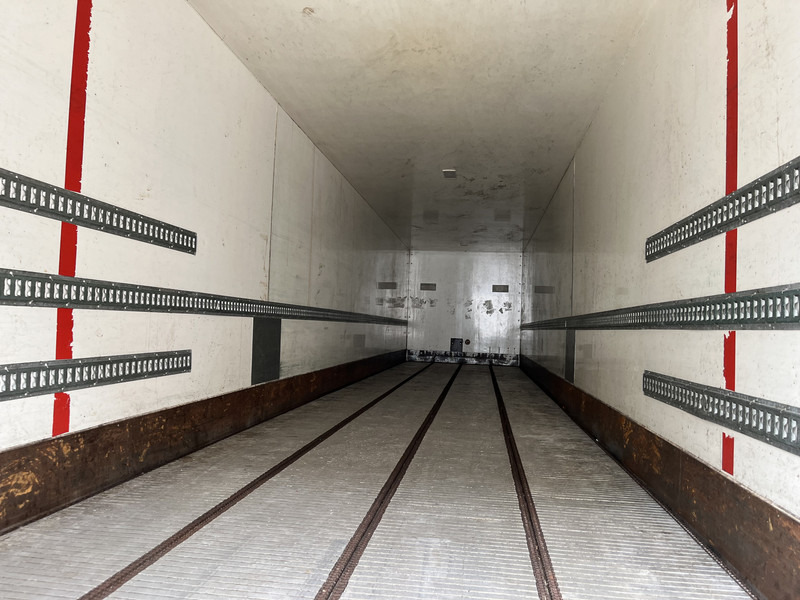 Jumbo DO 270 6 / Box Trailer / BPW Drum / Heavy Big Chassis - סמיטריילר בתיבה סגורה: תמונה 3 Jumbo DO 270 6 / Box Trailer / BPW Drum / Heavy Big Chassis - סמיטריילר בתיבה סגורה: תמונה 3