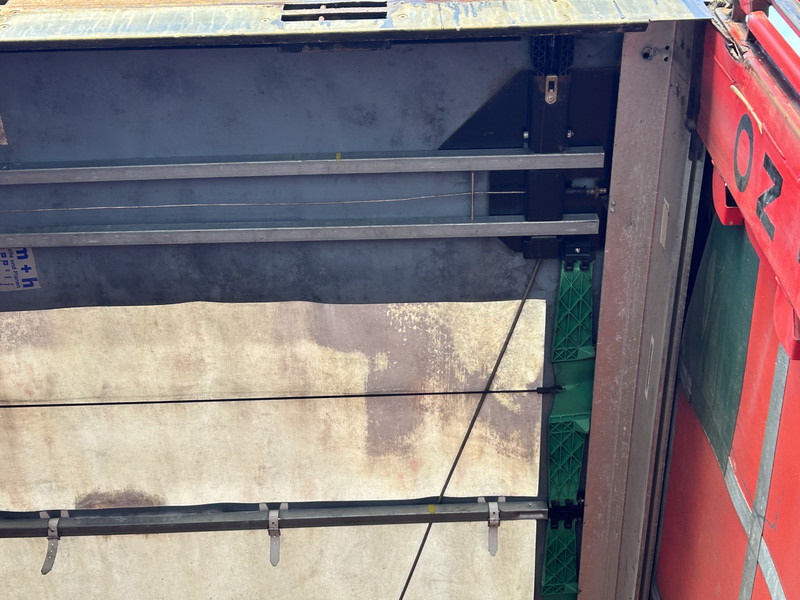 Krone Profi Liner / Mega / Curtainside / BPW Drum / NL Trailer - סמיטריילר עם וילונות צד: תמונה 4 Krone Profi Liner / Mega / Curtainside / BPW Drum / NL Trailer - סמיטריילר עם וילונות צד: תמונה 4