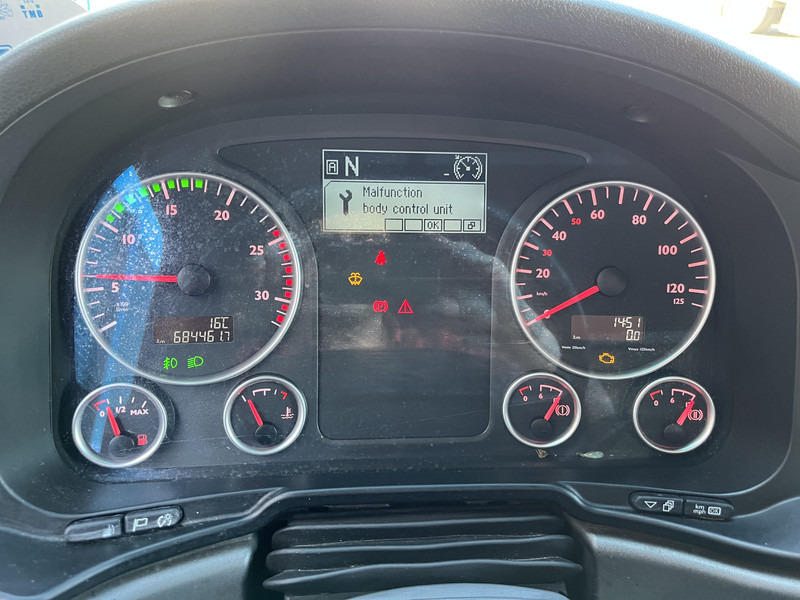 MAN TGX 18.440 XXL / 684 dkm / 2 Tanks / Stand klima / NL truck - יחידת טרקטור: תמונה 4 MAN TGX 18.440 XXL / 684 dkm / 2 Tanks / Stand klima / NL truck - יחידת טרקטור: תמונה 4