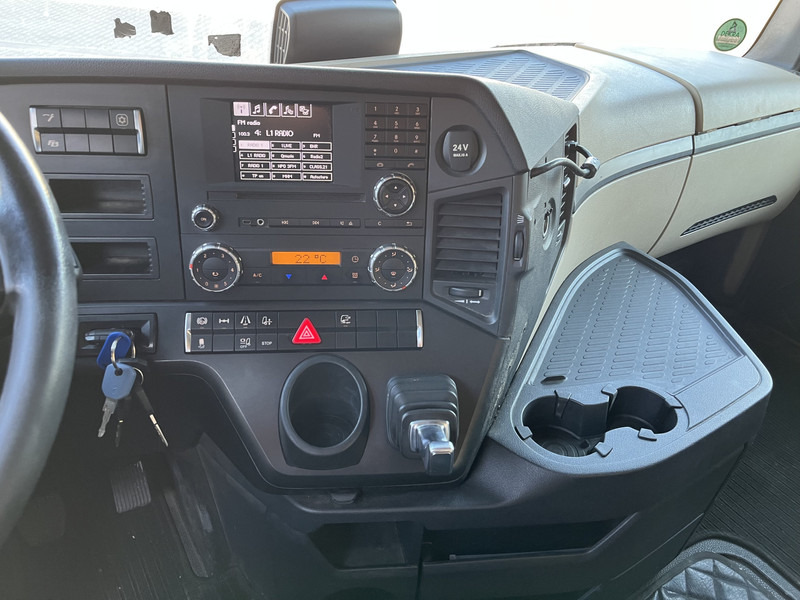 Mercedes-Benz Actros 1842 Streamspace / 855 dkm / 2 Tanks / NL Truck - יחידת טרקטור: תמונה 5 Mercedes-Benz Actros 1842 Streamspace / 855 dkm / 2 Tanks / NL Truck - יחידת טרקטור: תמונה 5