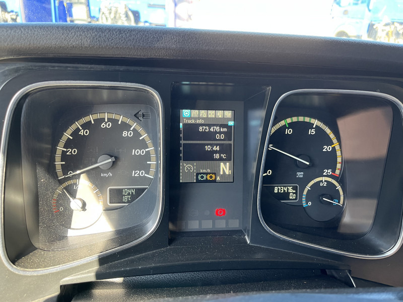 Mercedes-Benz Actros 1842 Streamspace / 873 dkm / 2 Tanks / NL Truck - יחידת טרקטור: תמונה 4 Mercedes-Benz Actros 1842 Streamspace / 873 dkm / 2 Tanks / NL Truck - יחידת טרקטור: תמונה 4