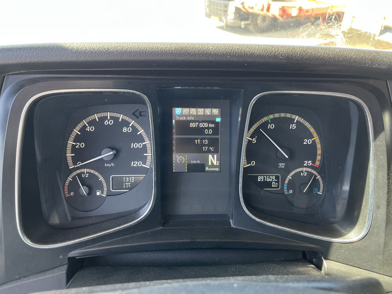 Mercedes-Benz Actros 1842 Streamspace / 897 dkm / 2 Tanks / NL Truck - יחידת טרקטור: תמונה 4 Mercedes-Benz Actros 1842 Streamspace / 897 dkm / 2 Tanks / NL Truck - יחידת טרקטור: תמונה 4