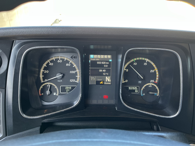 Mercedes-Benz Actros 1842 Streamspace / 933 dkm / 2 Tanks / NL Truck - יחידת טרקטור: תמונה 4 Mercedes-Benz Actros 1842 Streamspace / 933 dkm / 2 Tanks / NL Truck - יחידת טרקטור: תמונה 4