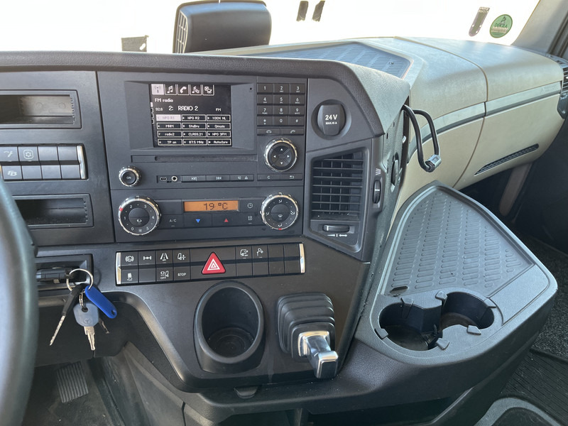 Mercedes-Benz Actros 1842 Streamspace / Stand Klima / 2 Tanks / NL Truck - יחידת טרקטור: תמונה 5 Mercedes-Benz Actros 1842 Streamspace / Stand Klima / 2 Tanks / NL Truck - יחידת טרקטור: תמונה 5
