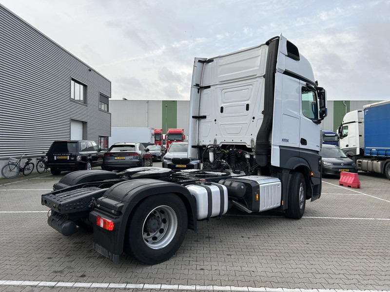 Mercedes-Benz Actros 1845 Gigaspace / Tacho V2 / PTO - Hydraulic / Stand Airco / APK TUV 11-26 - יחידת טרקטור: תמונה 2 Mercedes-Benz Actros 1845 Gigaspace / Tacho V2 / PTO - Hydraulic / Stand Airco / APK TUV 11-26 - יחידת טרקטור: תמונה 2