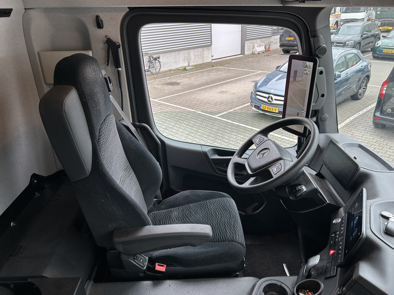 Mercedes-Benz Actros 2124 / Carrier Koeler -30 gr / Cheraeu / Laadklep / APK 01-26 - משאית קירור: תמונה 3 Mercedes-Benz Actros 2124 / Carrier Koeler -30 gr / Cheraeu / Laadklep / APK 01-26 - משאית קירור: תמונה 3