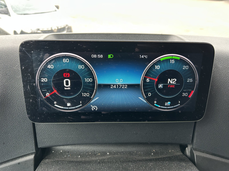 Mercedes-Benz Actros 2124 / Carrier Koeler -30 gr / Cheraeu / Laadklep / APK 11-26 - משאית קירור: תמונה 4 Mercedes-Benz Actros 2124 / Carrier Koeler -30 gr / Cheraeu / Laadklep / APK 11-26 - משאית קירור: תמונה 4