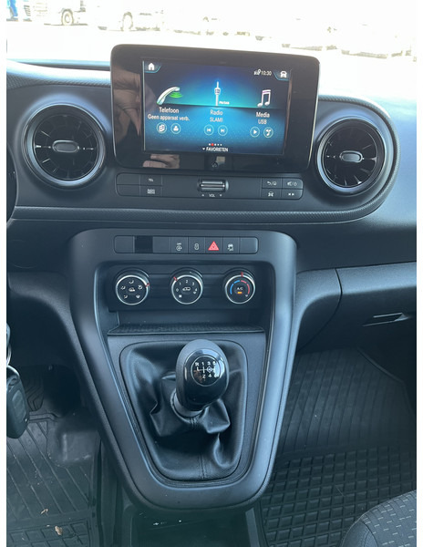 Mercedes-Benz Citan 108 CDI Pro / Schade - Unfall - Accident / 63 dkm / APK TUV 09-25 - כלי רכב מסחרי קטן: תמונה 5 Mercedes-Benz Citan 108 CDI Pro / Schade - Unfall - Accident / 63 dkm / APK TUV 09-25 - כלי רכב מסחרי קטן: תמונה 5