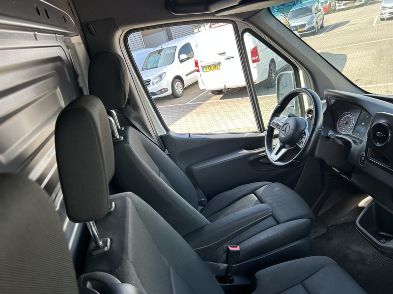 Mercedes-Benz Sprinter 314 2.2 CDI / L4 H2 / Loadlift 650 kg / Navi / APK TUV 01-26 - כלי רכב מסחרי עם לוח: תמונה 4 Mercedes-Benz Sprinter 314 2.2 CDI / L4 H2 / Loadlift 650 kg / Navi / APK TUV 01-26 - כלי רכב מסחרי עם לוח: תמונה 4