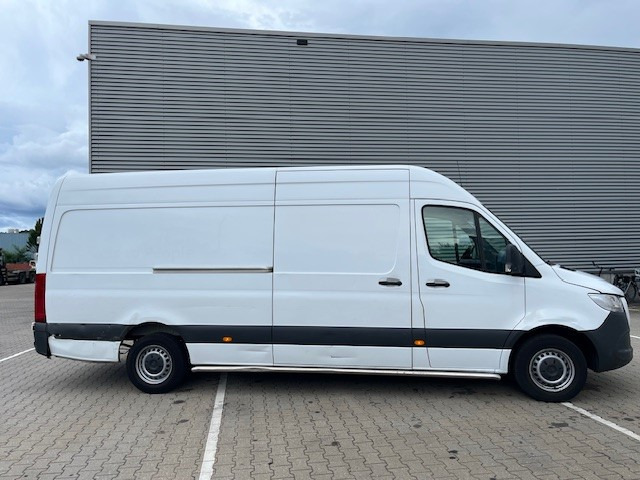Mercedes-Benz Sprinter 315 1.9 CDI / L4 H2 / Automatic / APK-TUV 04-26 - כלי רכב מסחרי עם לוח: תמונה 2 Mercedes-Benz Sprinter 315 1.9 CDI / L4 H2 / Automatic / APK-TUV 04-26 - כלי רכב מסחרי עם לוח: תמונה 2