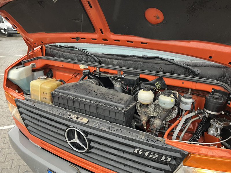 Mercedes-Benz Vario 612 D / Car - Machine Transporter 570 cm / Winch / Ramps / NL Truck - משאית הובלה אוטומטית: תמונה 3 Mercedes-Benz Vario 612 D / Car - Machine Transporter 570 cm / Winch / Ramps / NL Truck - משאית הובלה אוטומטית: תמונה 3