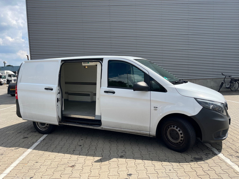 Mercedes-Benz Vito 114 CDI / L2H1 / Frigo / Gekoelde laadbak / APK-TUV 05-26 - כלי רכב מסחרי לקירור: תמונה 3 Mercedes-Benz Vito 114 CDI / L2H1 / Frigo / Gekoelde laadbak / APK-TUV 05-26 - כלי רכב מסחרי לקירור: תמונה 3