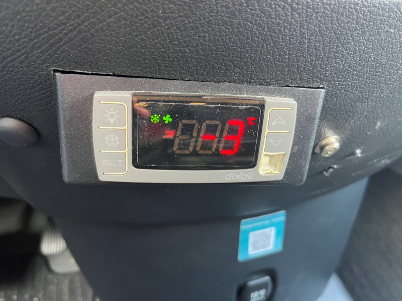 Mercedes-Benz Vito 114 CDI / L2H1 / Frigo / Gekoelde laadbak / APK-TUV 05-26 - כלי רכב מסחרי לקירור: תמונה 5 Mercedes-Benz Vito 114 CDI / L2H1 / Frigo / Gekoelde laadbak / APK-TUV 05-26 - כלי רכב מסחרי לקירור: תמונה 5